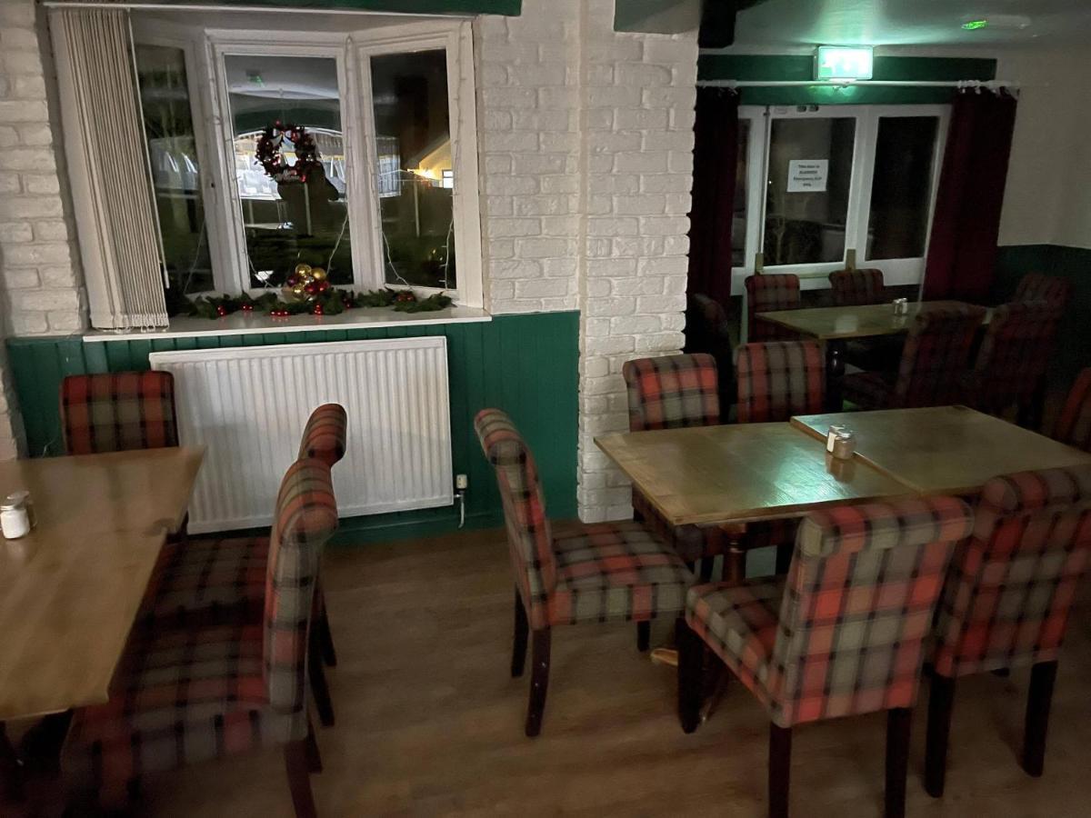 The Bull Hotel Valley Buitenkant foto